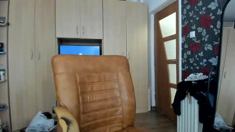 Snapshot of michaelragnar90 chatting on 7, 6, 2026 michaelragnar90 online show from 7, 6, 2026