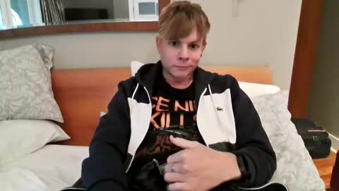 Snapshot of michaeltwinkboy chatting on 4, 4, 2026 michaeltwinkboy online show from 4, 4, 2026