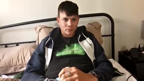 Snapshot of michaeltwinkboy chatting on 11, 5, 2026 michaeltwinkboy online show from 11, 5, 2026