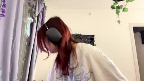 Snapshot of michelinacaneza chatting on 9, 2, 2026 Mary online show from 9, 2, 2026