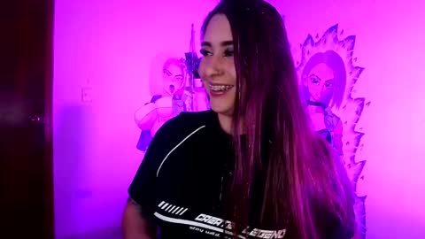Snapshot of michell_h chatting on 17, 4, 2026 Nani online show from 17, 4, 2026