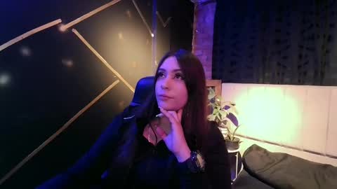 Snapshot of michell_h chatting on 9, 5, 2026 Nani online show from 9, 5, 2026
