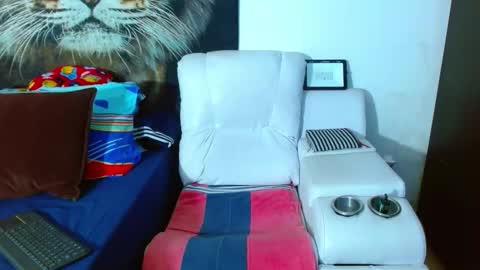 michell_myers online show from 5, 11, 2025