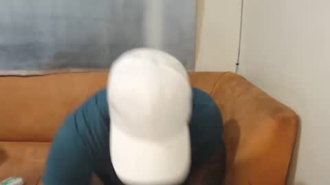 Snapshot of michelle_allen0104 chatting on 10, 12, 2024 michelle_allen0104 online show from 10, 12, 2024