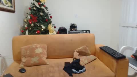 Snapshot of michelle_allen0104 chatting on 23, 12, 2024 michelle_allen0104 online show from 23, 12, 2024