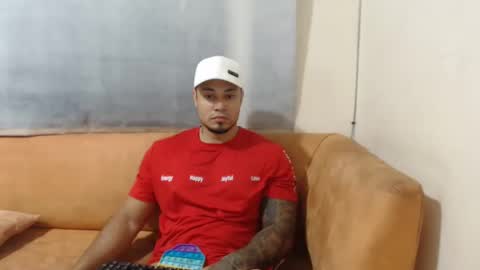 Snapshot of michelle_allen0104 chatting on 15, 1, 2025 michelle_allen0104 online show from 15, 1, 2025