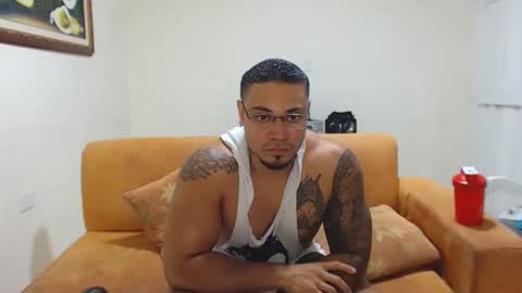 michelle_allen0104 online show from 10, 2, 2025