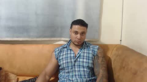 Snapshot of michelle_allen0104 chatting on 7, 10, 2025 michelle_allen0104 online show from 7, 10, 2025