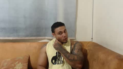 Snapshot of michelle_allen0104 chatting on 13, 10, 2025 michelle_allen0104 online show from 13, 10, 2025