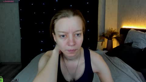 michelle_blond online show from 21, 12, 2025