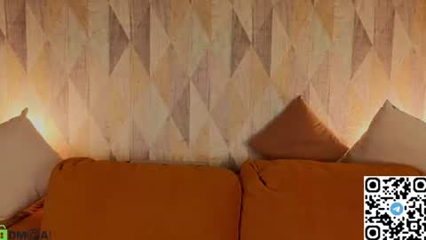 Snapshot of michelle_blond chatting on 12, 7, 2026 michelle_blond online show from 12, 7, 2026