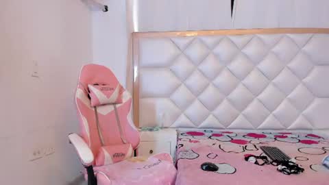 michelleblair1 online show from 3, 7, 2026
