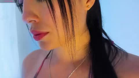 Michelle Foxx online show from 25, 5, 2026