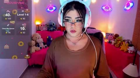   online show from 22, 11, 2025