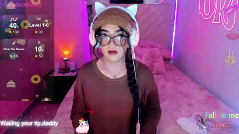   online show from 25, 3, 2026