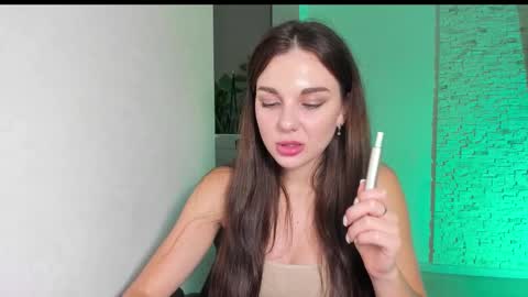 Michellee online show from 15, 11, 2025