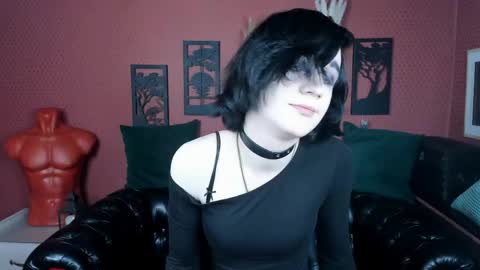 Snapshot of micke_dio chatting on 21, 4, 2026 Micke online show from 21, 4, 2026