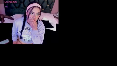 Micki online show from 30, 10, 2025