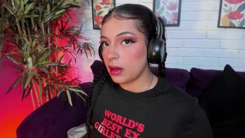 Snapshot of micki__ chatting on 17, 3, 2026 Micki online show from 17, 3, 2026