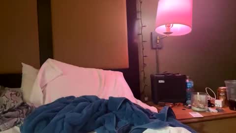 mickisofine online show from 30, 12, 2024