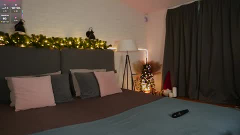 Snapshot of micky___love chatting on 15, 1, 2026 micky___love online show from 15, 1, 2026