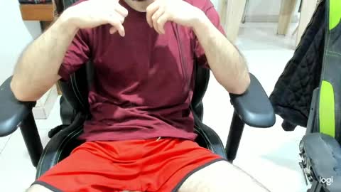 Snapshot of microfama00 chatting on 20, 6, 2026 microfama00 online show from 20, 6, 2026