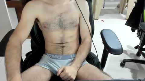 Snapshot of microfama00 chatting on 21, 7, 2026 microfama00 online show from 21, 7, 2026