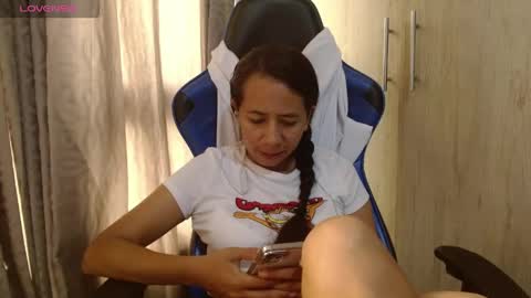 Snapshot of miculohot chatting on 13, 5, 2026 vanesa sexy online show from 13, 5, 2026