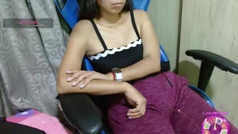 Snapshot of miculohot chatting on 27, 5, 2026 vanesa sexy online show from 27, 5, 2026