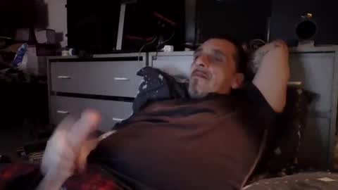 middle123456783939 online show from 15, 4, 2026