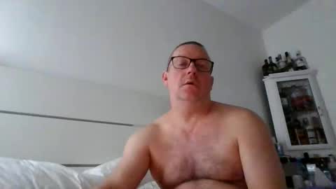 Snapshot of middleton2021 chatting on 11, 11, 2025 middleton2021 online show from 11, 11, 2025