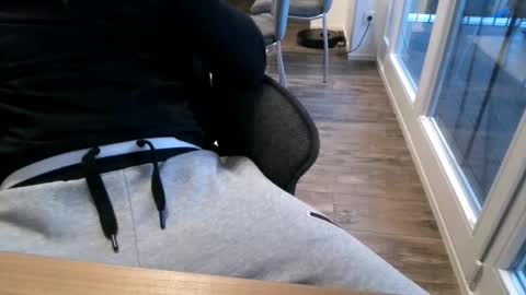 midlifemuscle17941 online show from 11, 2, 2026