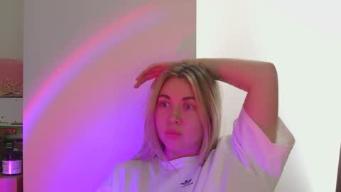 Snapshot of midnight_lace1 chatting on 28, 2, 2026 Midnight lace1 online show from 28, 2, 2026