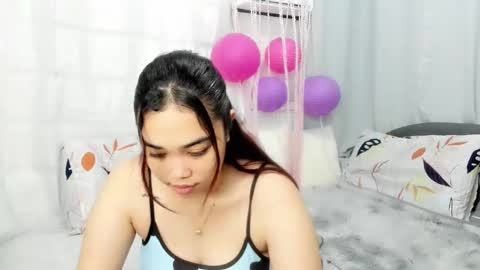 Bunny 3 online show from 9, 11, 2025