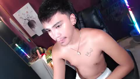 Snapshot of midnightkiller_ chatting on 9, 5, 2026 Kitty online show from 9, 5, 2026