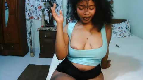 Snapshot of miel_07 chatting on 16, 5, 2026 miel_07 online show from 16, 5, 2026