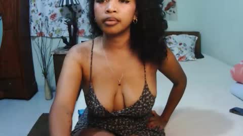 Snapshot of miel_07 chatting on 17, 5, 2026 miel_07 online show from 17, 5, 2026