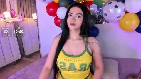 Snapshot of miel_gomez chatting on 10, 7, 2026 miel_gomez online show from 10, 7, 2026