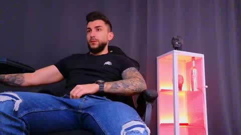 MightyAaron online show from 7, 2, 2025