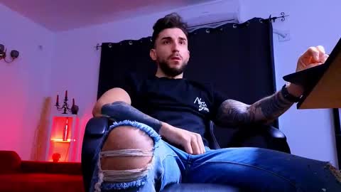 MightyAaron online show from 5, 1, 2026