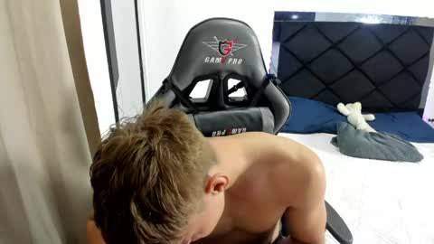 Miguel Hernandez online show from 28, 4, 2026