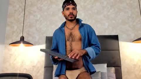 miguelsanfrancisco online show from 24, 11, 2025