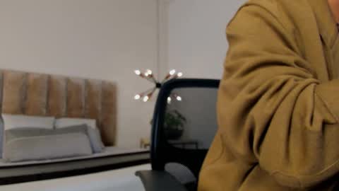 miguelsanfrancisco online show from 5, 12, 2025