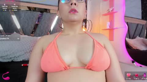 Snapshot of miia_deluxe_ chatting on 7, 7, 2026 miia_deluxe_ online show from 7, 7, 2026