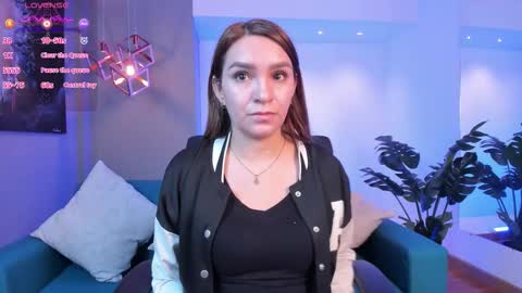 Miia 3 online show from 29, 10, 2025