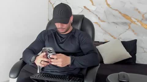 Daniel online show from 10, 9, 2025