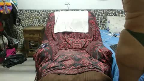 Miilu74 online show from 16, 4, 2026