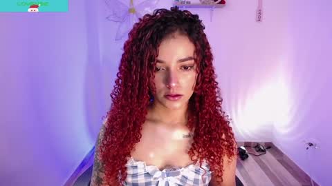 Snapshot of miilu_dancer_ chatting on 18, 12, 2024 Lucii online show from 18, 12, 2024