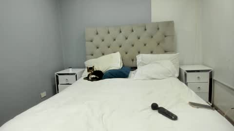 Snapshot of miiss_samantha chatting on 4, 11, 2025 miiss_samantha online show from 4, 11, 2025