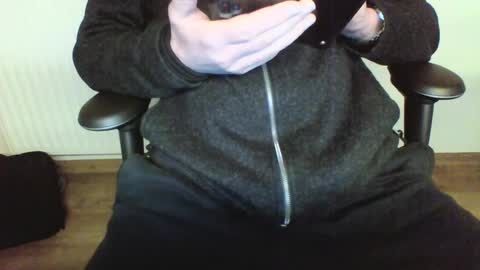 mik online show from 13, 2, 2025